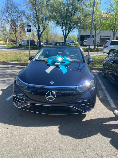 Mercedes Benz Dealer «Mercedes-Benz of Walnut Creek», reviews and photos, 1301 Parkside Dr, Walnut Creek, CA 94596, USA