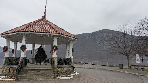 Grocery Store «Foodtown of Cold Spring», reviews and photos, 49 Chestnut St, Cold Spring, NY 10516, USA