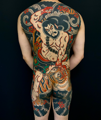 タトゥー スタジオ RYU'S DESIGN CUSTOM TATTOO