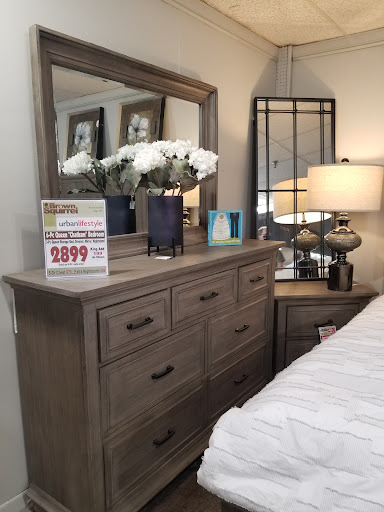 Furniture Store «Brown Squirrel Furniture», reviews and photos, 9901 Sherrill Blvd, Knoxville, TN 37932, USA