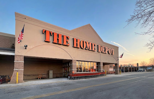 The Home Depot, 13500 Middlebelt, Livonia, MI 48150, USA, 