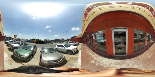 Used Clothing Store «Buffalo Exchange Austin», reviews and photos, 2904 Guadalupe St, Austin, TX 78705, USA