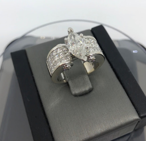 Jewelry Repair Service «Trinity Fine Jewelry», reviews and photos, 6875 Fm 1488 Rd #1100, Magnolia, TX 77354, USA