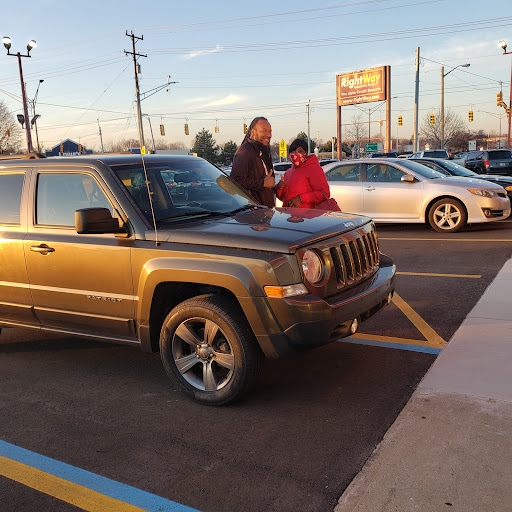 Car Dealer «RightWay Auto Sales», reviews and photos, 34966 S Gratiot Ave, Charter Twp of Clinton, MI 48035, USA