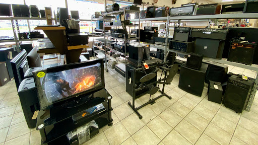 Pawn Shop «The Cash Exchange Pawnbrokers», reviews and photos, 35943 Gratiot Ave, Charter Twp of Clinton, MI 48035, USA