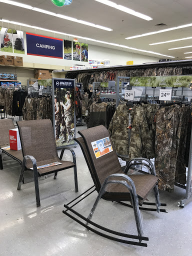 Sporting Goods Store «Academy Sports + Outdoors», reviews and photos, 16610 Southwest Fwy, Sugar Land, TX 77479, USA