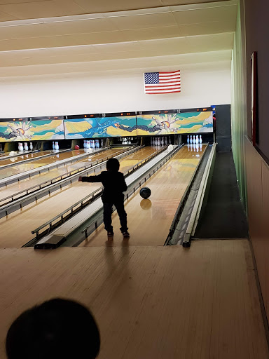 Bowling Alley «Midway Lanes», reviews and photos, 213 N Jensen Rd, Vestal, NY 13850, USA