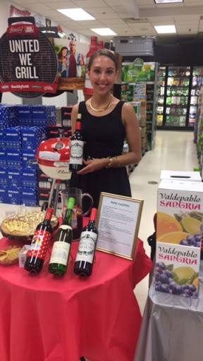 Liquor Store «M&M Wine & Spirits - Liquor Store», reviews and photos, 429 Market St, Elmwood Park, NJ 07407, USA