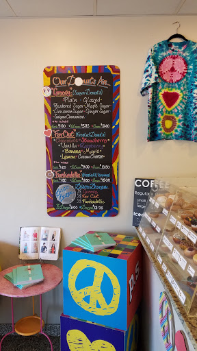 Donut Shop «Peace Love & Little Donuts», reviews and photos, 3106 Tamiami Trail N, Naples, FL 34103, USA