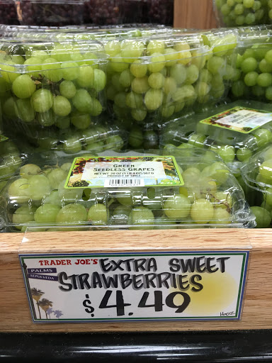 Tobacco Shop «Green House Smoke Shop», reviews and photos, 1428 Abbot Kinney Blvd, Venice, CA 90291, USA