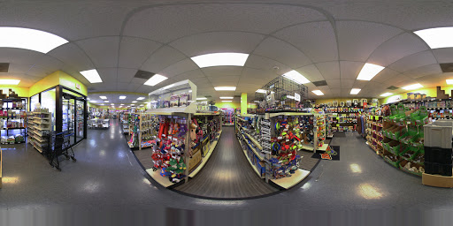 Pet Supply Store «Our Pet World», reviews and photos, 380 Semoran Commerce Pl, Apopka, FL 32703, USA