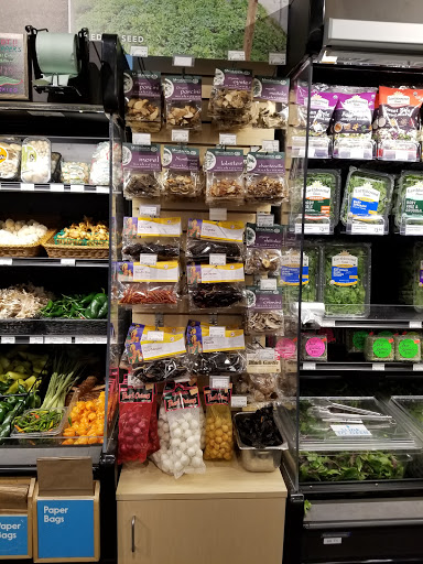 Grocery Store «Wedge Community Co-op», reviews and photos, 2105 Lyndale Ave S, Minneapolis, MN 55405, USA