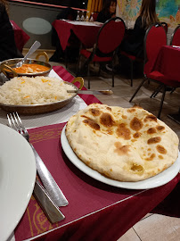 Naan du Restaurant indien Restaurant Agra à Saint-Herblain - n°3