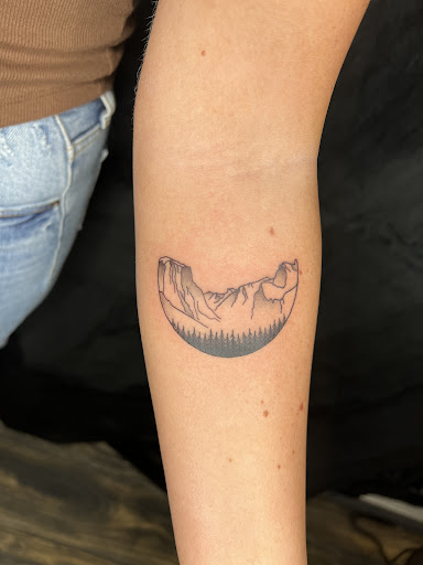 Explore lupus tattoo ideas, creative tattoo ideas in Florence, available at North Alabama Ink