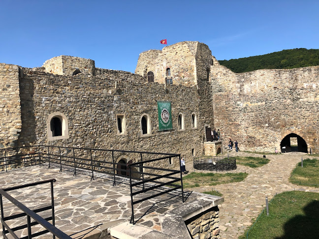 Cetatea Neamț - <nil>