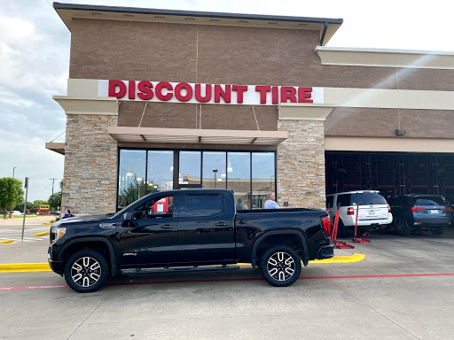 Tire Shop «Discount Tire Store - Roanoke, TX», reviews and photos, 1330 US-377, Roanoke, TX 76262, USA