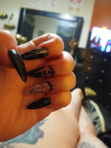 Nail Salon «Suncco Salon Nails & Tanning», reviews and photos, 2000 Midway Dr # 4, Harrington, DE 19952, USA