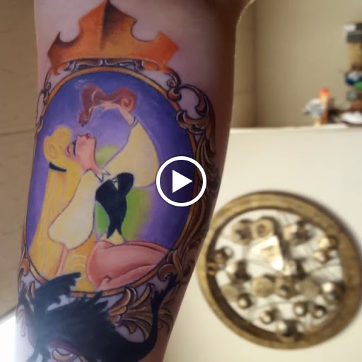 Tattoo Shop «Club Tattoo Mesa», reviews and photos, 1423 S Country Club Dr, Mesa, AZ 85210, USA