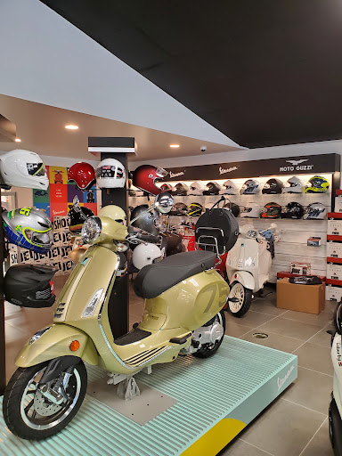 Motorcycle Dealer «Moto Richmond // Scoot Richmond», reviews and photos, 217 W 7th St, Richmond, VA 23224, USA
