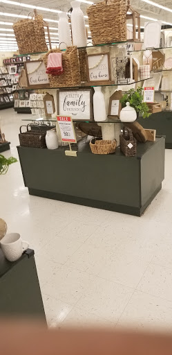 Craft Store «Hobby Lobby», reviews and photos, 5801 W Saginaw Hwy, Lansing, MI 48917, USA