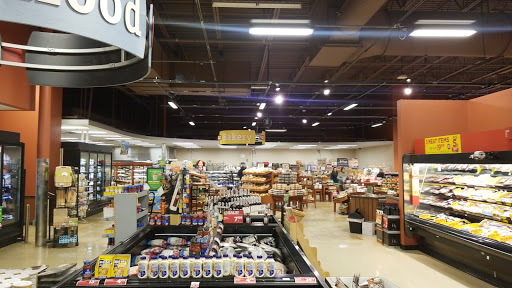 Supermarket «Giant Eagle Supermarket», reviews and photos, 870 N Court St, Medina, OH 44256, USA
