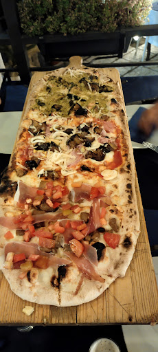 Pizzalongha di SantAgata lì Battiati in SantAgata li Battiati, Città Metropolitana di Catania