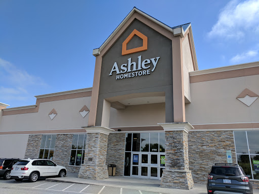 Furniture Store «Ashley HomeStore», reviews and photos, 1705 S 40 Dr, Greensboro, NC 27407, USA