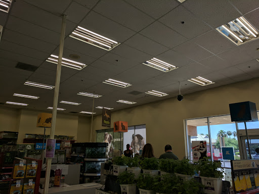 Pet Supply Store «Petco Animal Supplies», reviews and photos, 2784 W Peoria Ave, Phoenix, AZ 85029, USA