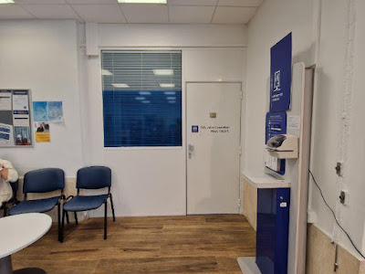 La Poste - Centre d’examen du code de la route à Chilly-Mazarin