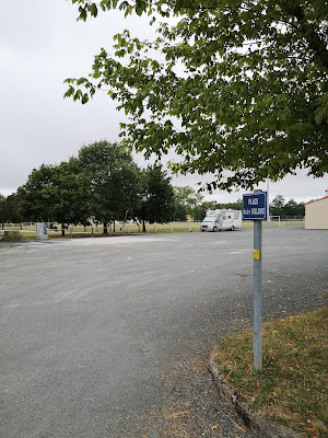 Aire camping-car à Valderiès