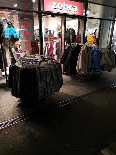 Zebra Fashion Store Uster - Uster