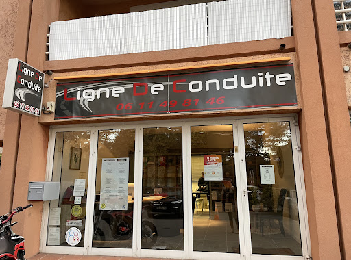 Auto Ecole Moto Ecole Ligne Conduite Var à Le Beausset, Var