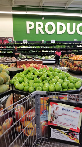 Grocery Store «Food 4 Less», reviews and photos, 4400 Slauson Ave, Maywood, CA 90270, USA