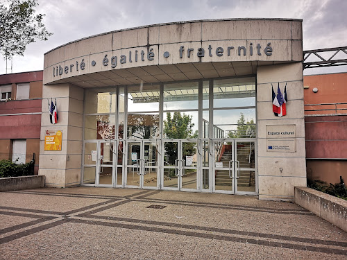 Collège Collège Simone Signoret Belfort