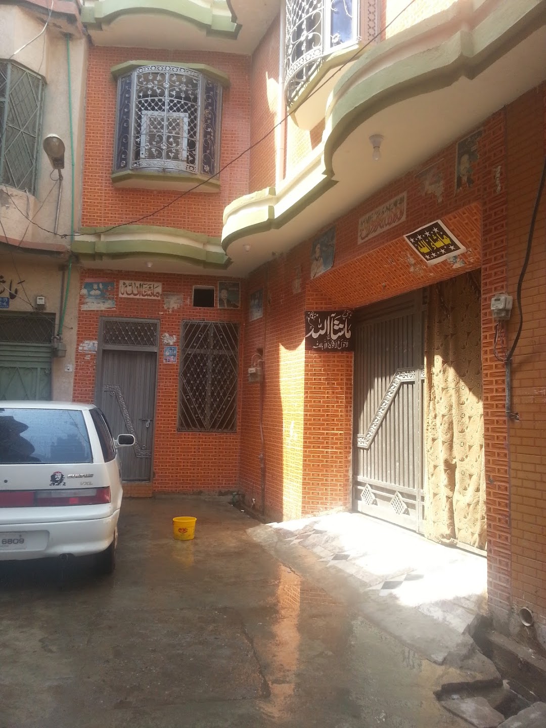 Gull (Edhi)House Yousafabad Dalazak Road Peshawar