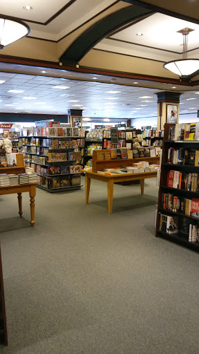 Book Store «Barnes & Noble», reviews and photos, 710 County Hwy 10, Blaine, MN 55434, USA