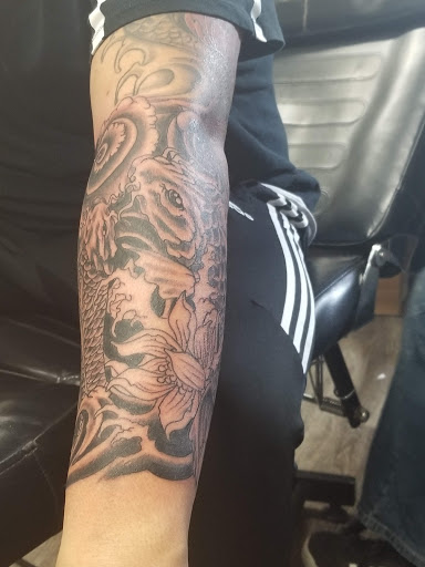 Tattoo Shop «IF Tattoo Studio», reviews and photos, 2620 W Broadway Rd #7, Mesa, AZ 85202, USA