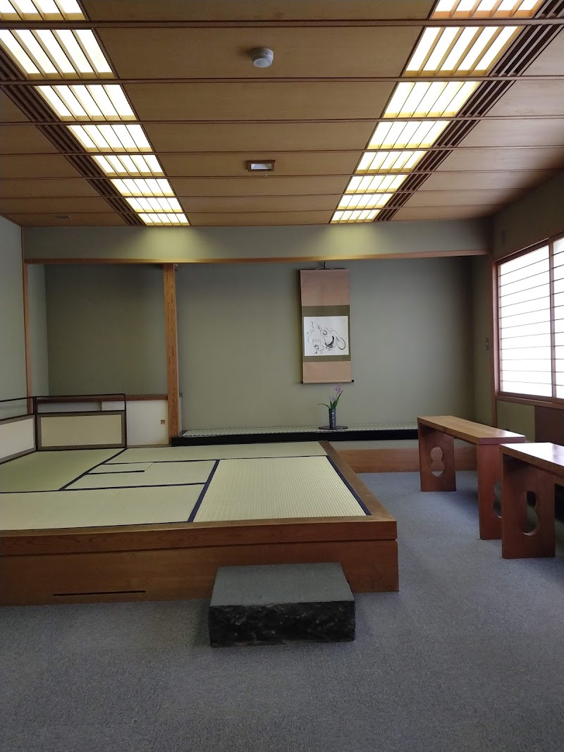 美濃焼ミュージアム 岐阜県多治見市東町 博物館 美術館 博物館 グルコミ