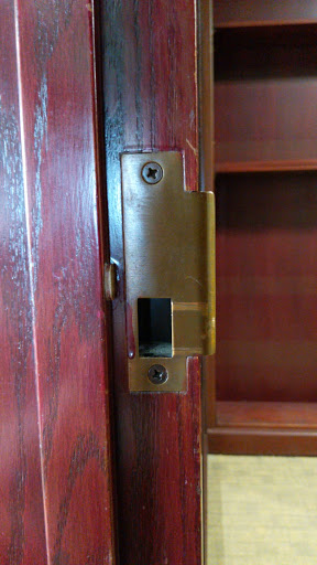 Locksmith «Redmond Key Locksmith», reviews and photos, 22410 NE Marketplace Dr, Redmond, WA 98053, USA