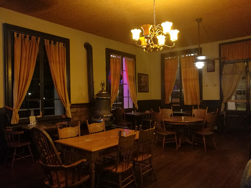 Hotel «Hotel Leger Restaurant & Saloon», reviews and photos, 8304 Main St, Mokelumne Hill, CA 95245, USA