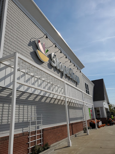 Grocery Store «Stop & Shop», reviews and photos, 101 Andrew Ave, Wayland, MA 01778, USA