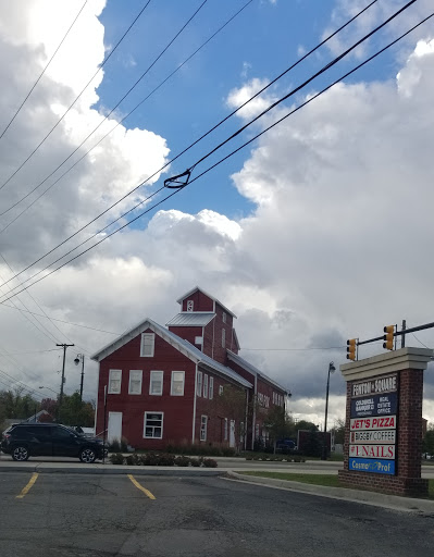 Outdoor Sports Store «Red Fox Outfitters», reviews and photos, 234 N Leroy St, Fenton, MI 48430, USA