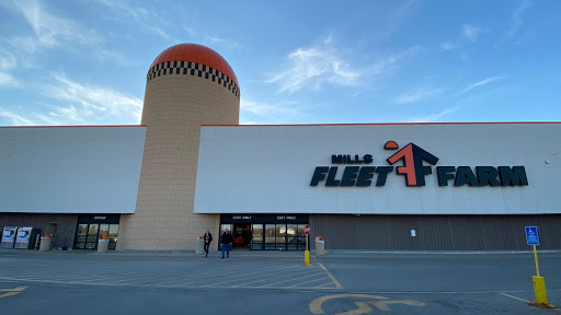 Department Store «Mills Fleet Farm», reviews and photos, 1935 Levi Griffin Rd, Carver, MN 55315, USA