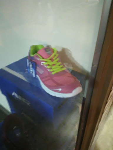 Shopping Mall «Liberty Court Shopping Center», reviews and photos, 8660 Liberty Rd, Randallstown, MD 21133, USA