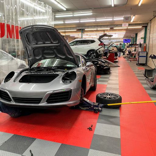 Auto Body Shop «Franks Accurate Body Shop», reviews and photos, 684 I- 10 Srv Rd, Slidell, LA 70461, USA