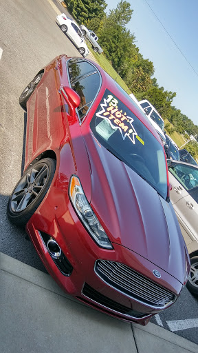 Used Car Dealer «44 Auto Mart - Elizabethtown», reviews and photos, 1403 N Dixie Hwy, Elizabethtown, KY 42701, USA