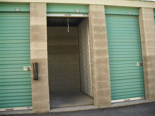 Self-Storage Facility «Holladay Self Storage», reviews and photos, 4700 S Highland Dr, Holladay, UT 84117, USA