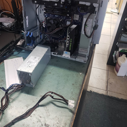 Computer Repair Service «NC Tech Computer & Tablet Repair», reviews and photos, 4745 University Ave, San Diego, CA 92105, USA