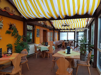 Gaststätte "Fränkis Kastanienpub " mit Gästezimmer und neu Softeis