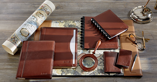 Stationery Store «Levenger», reviews and photos, 111 N State St, Chicago, IL 60602, USA